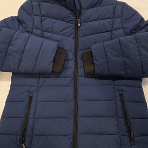 BCBGMaxAzria Navy Hooded Quilted Puffer Jacket